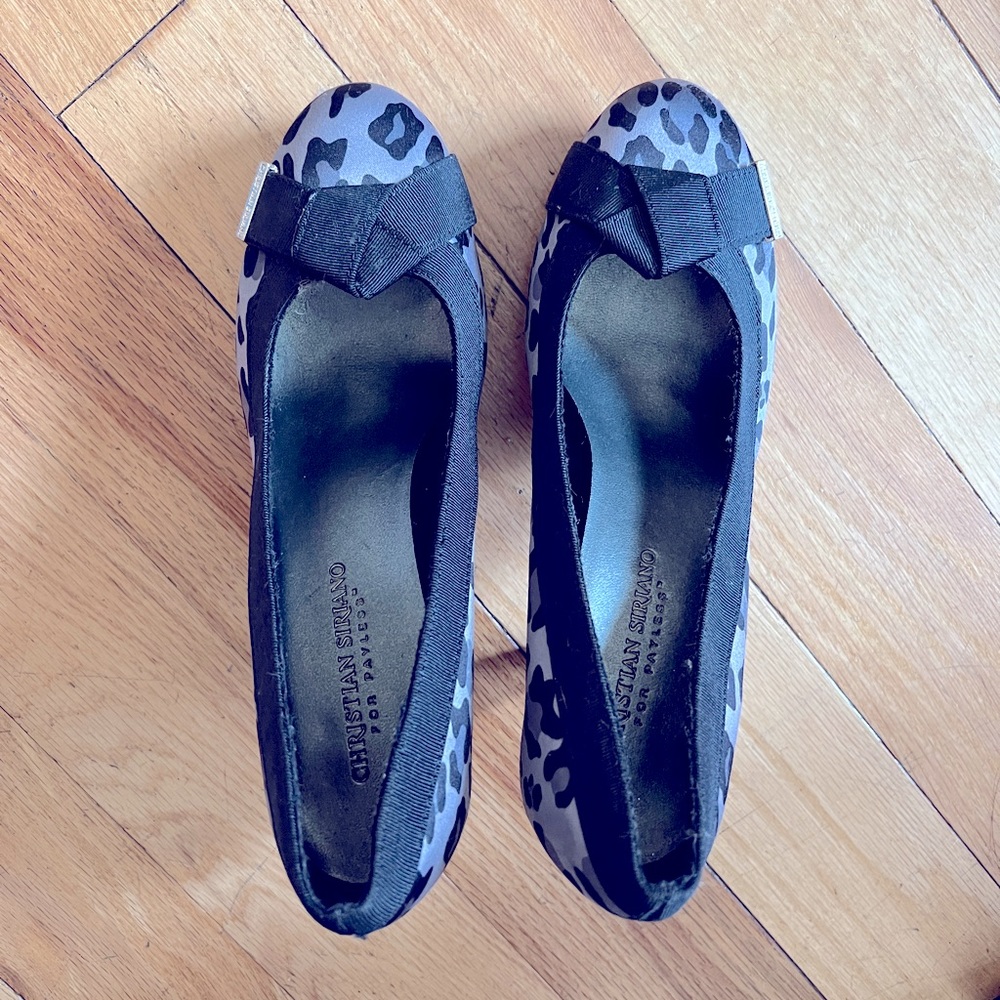Christian Siriano Black and Grey Leopard Print Heels